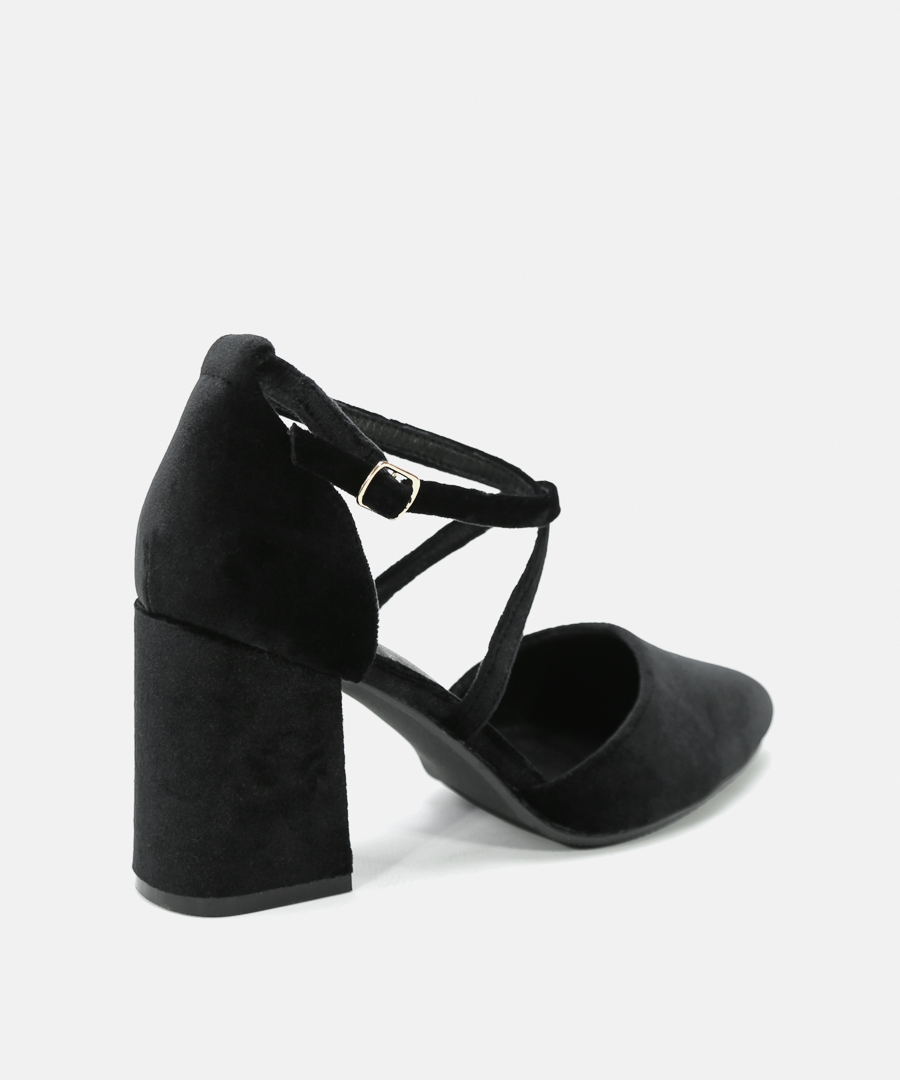 Zapatos tacón tiras cruzadas image number null